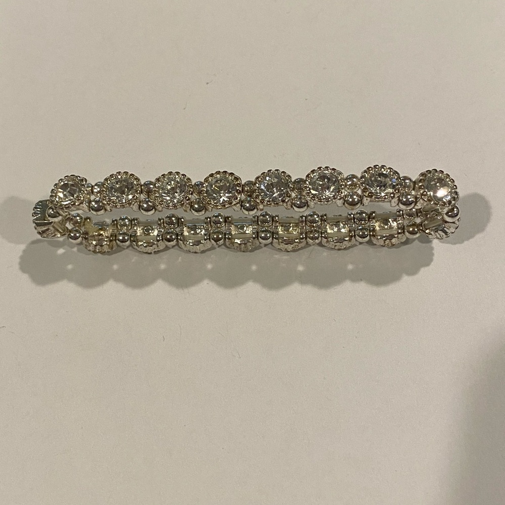 Stretchy bracelet